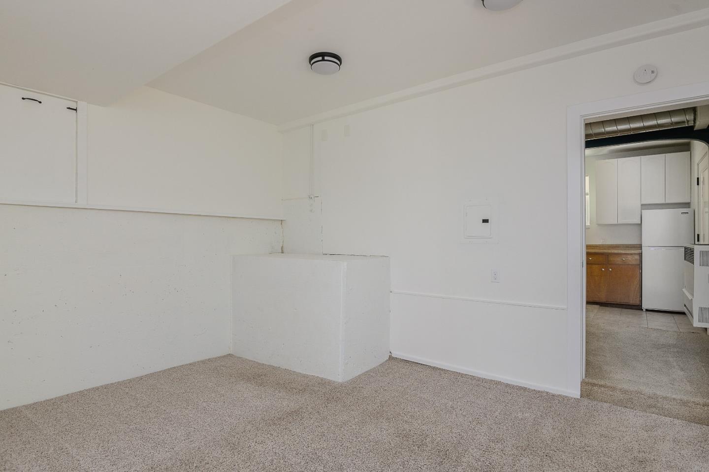 150 Patricia LN