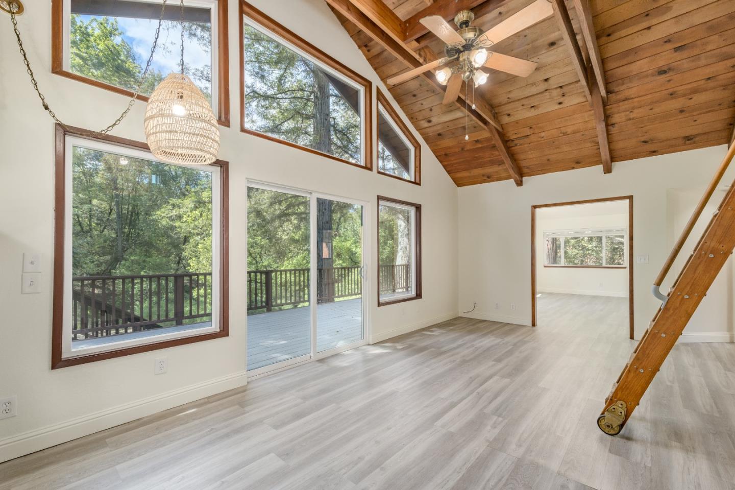 434 River RD