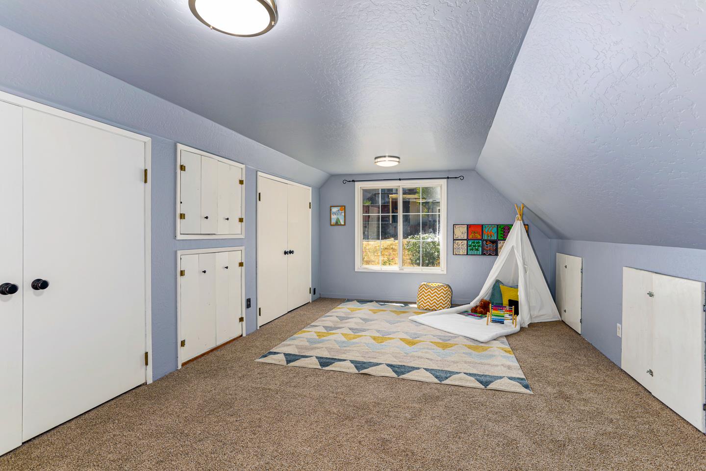 110 Hidden Valley DR