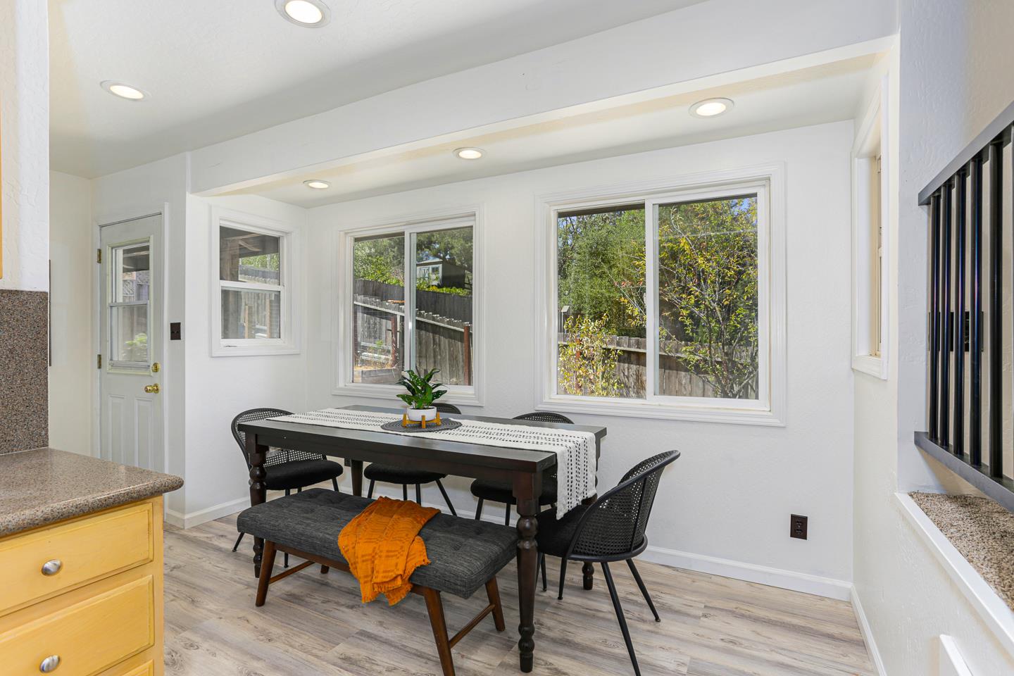 110 Hidden Valley DR