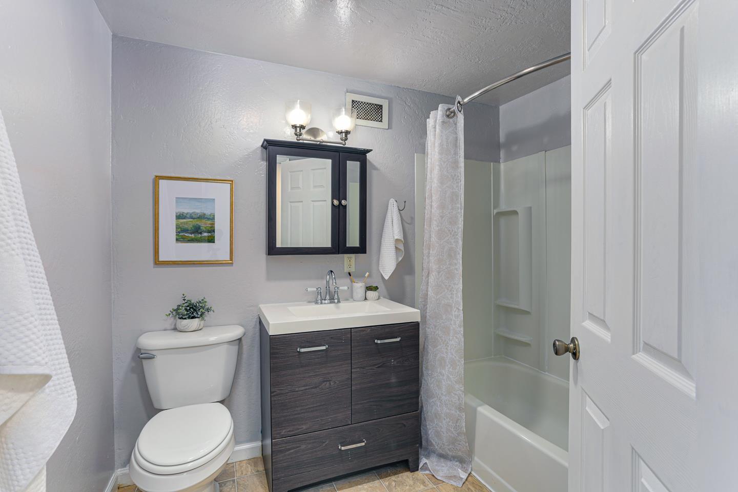 110 Hidden Valley DR