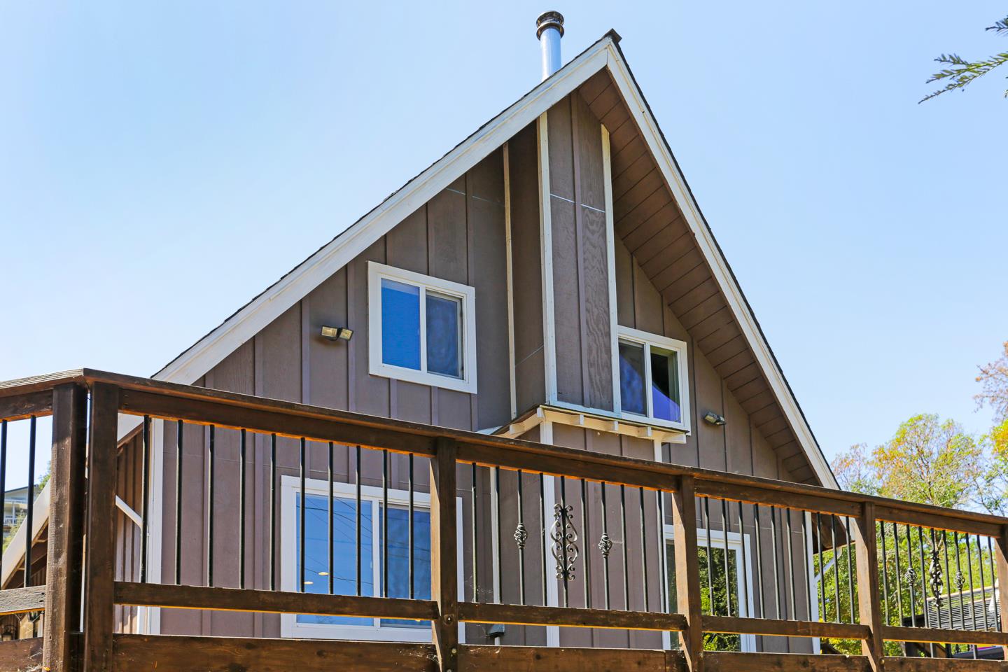 110 Hidden Valley DR