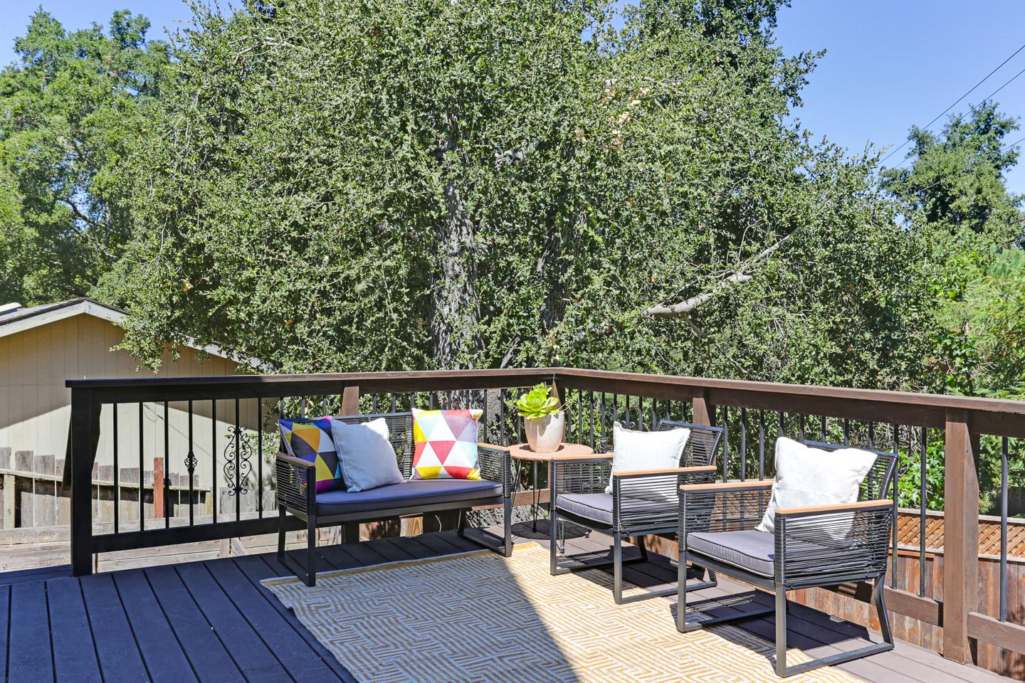 110 Hidden Valley DR