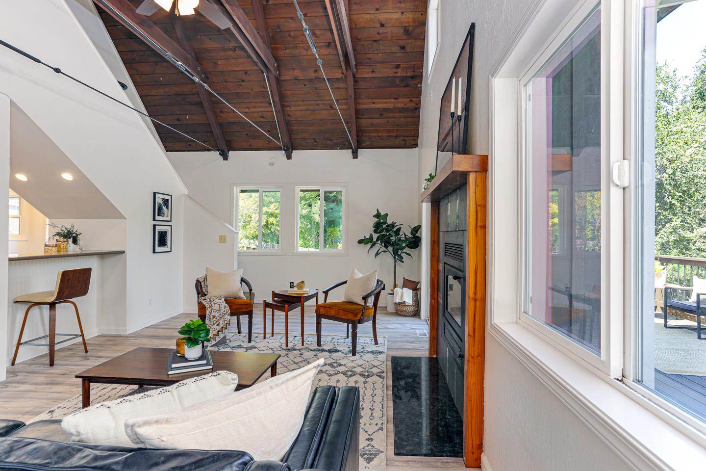 110 Hidden Valley DR