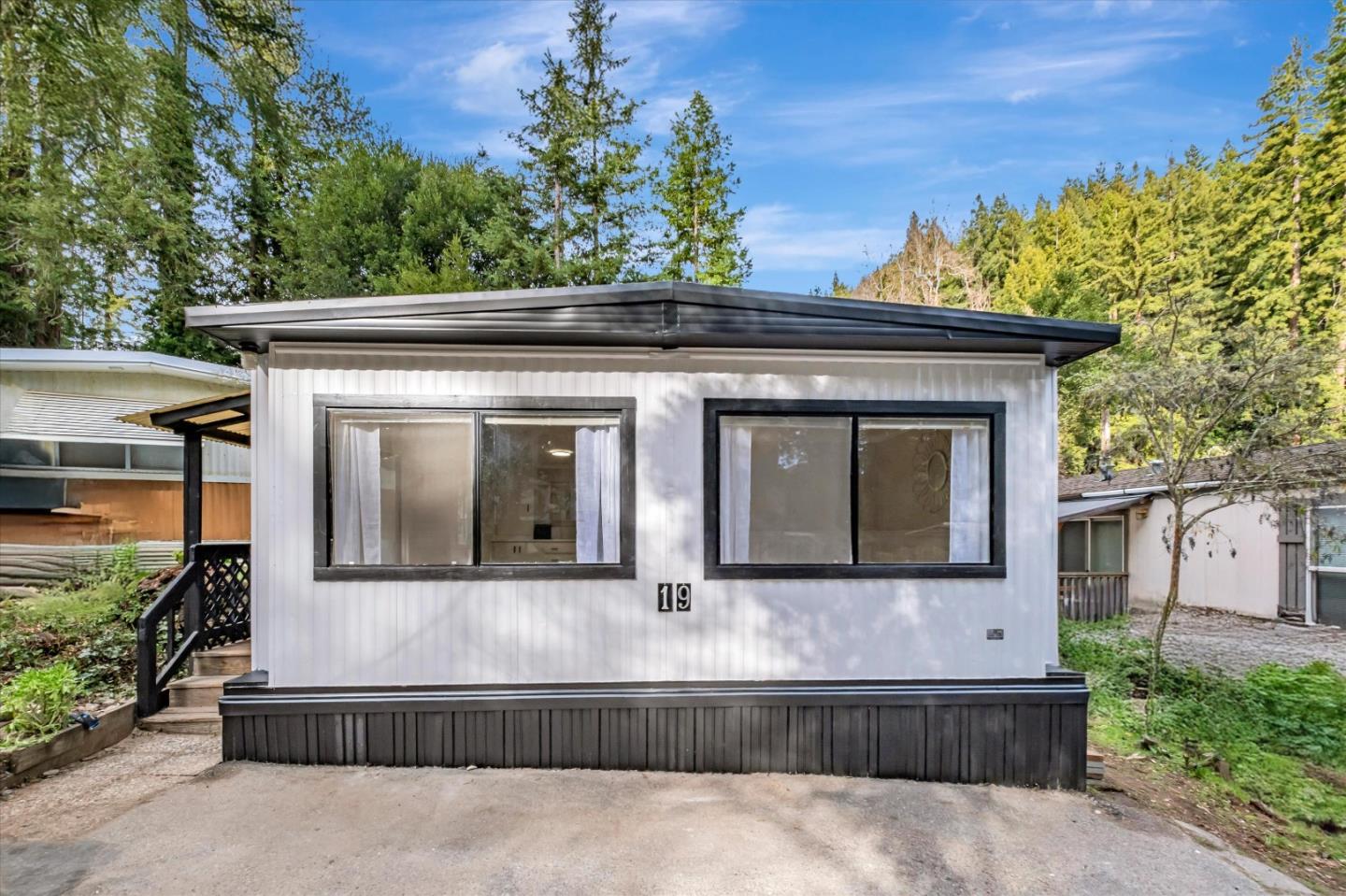 265 Brown Gables RD 19