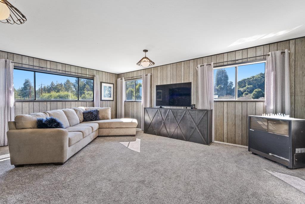 500 Valencia School Road