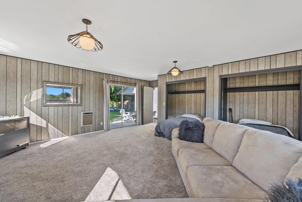 500 Valencia School Road