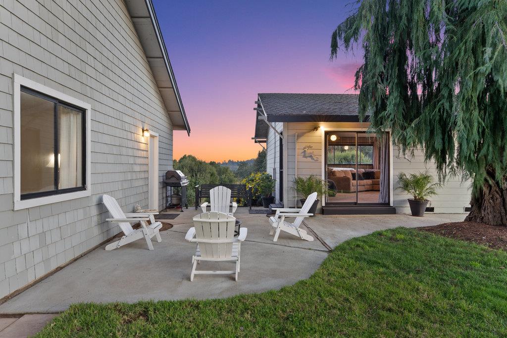 500 Valencia School Road