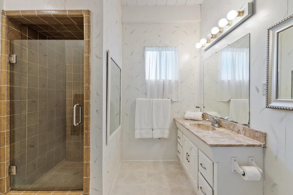 500 Valencia School Road