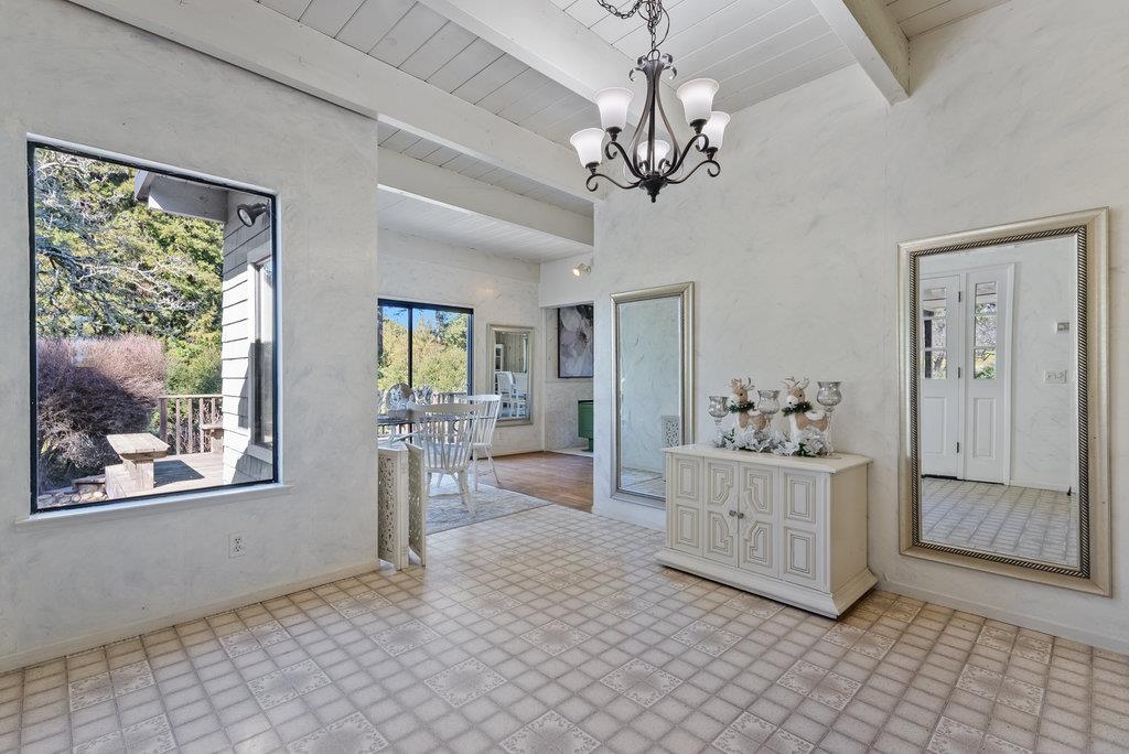 500 Valencia School Road