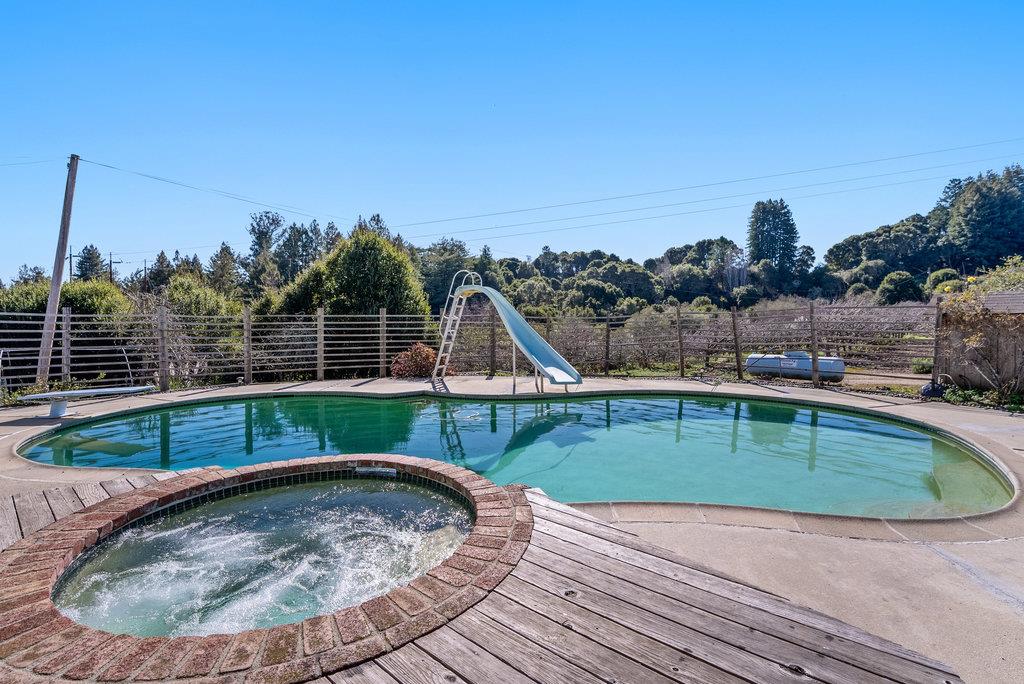 500 Valencia School Road