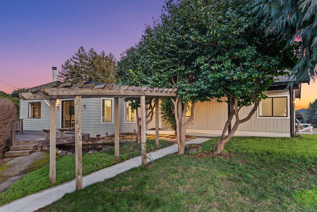 500 Valencia School Road