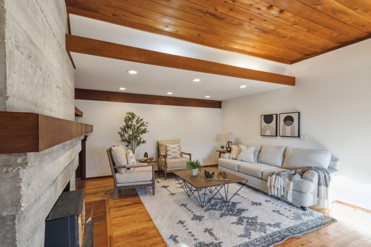 50 Rustic LN