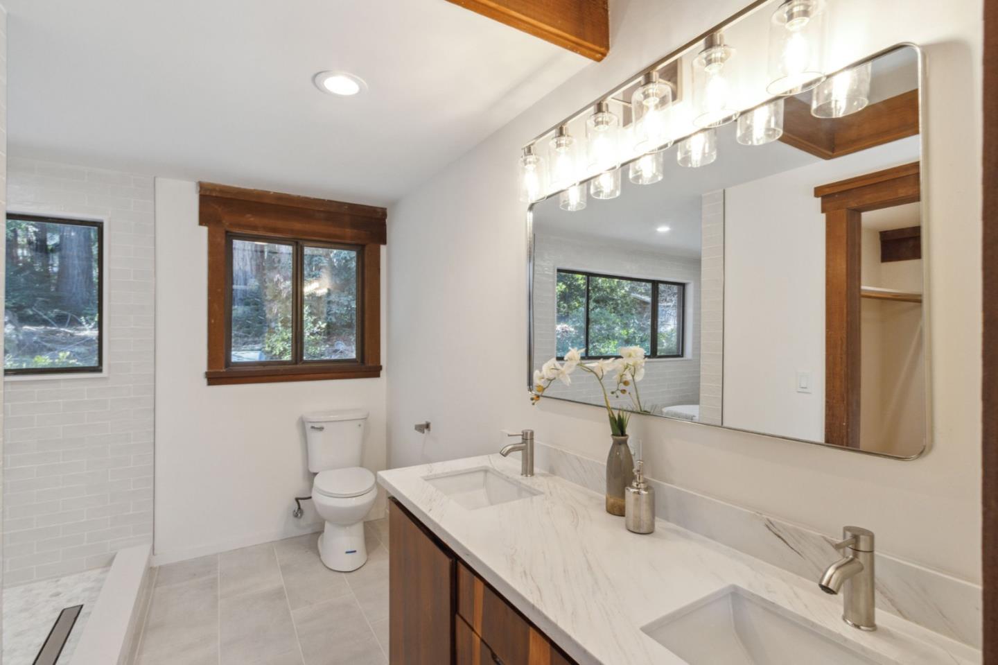 50 Rustic LN