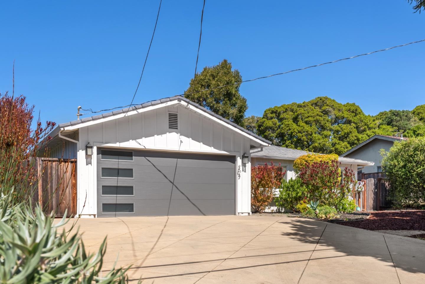205 Siesta Drive