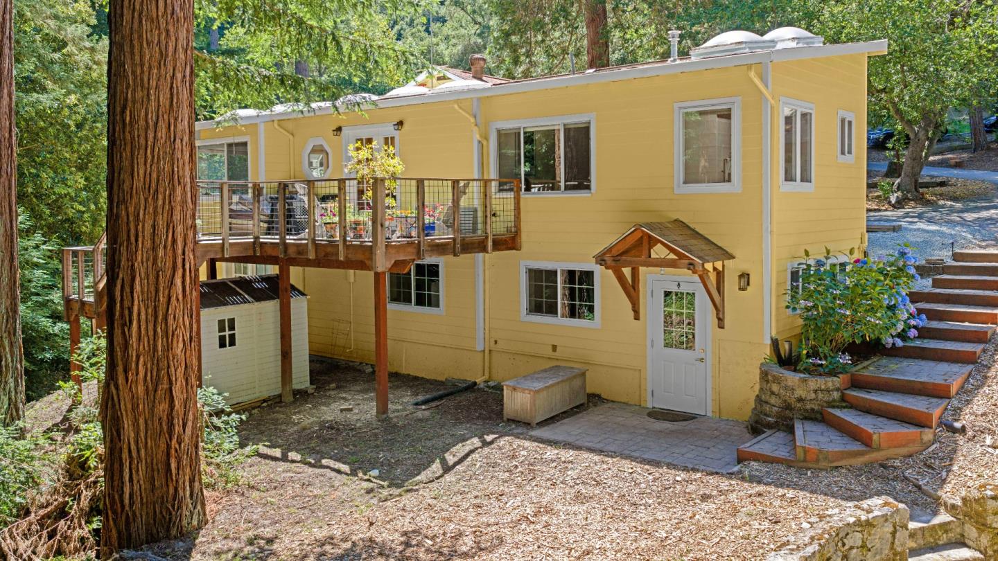 260 Overlook Drive
