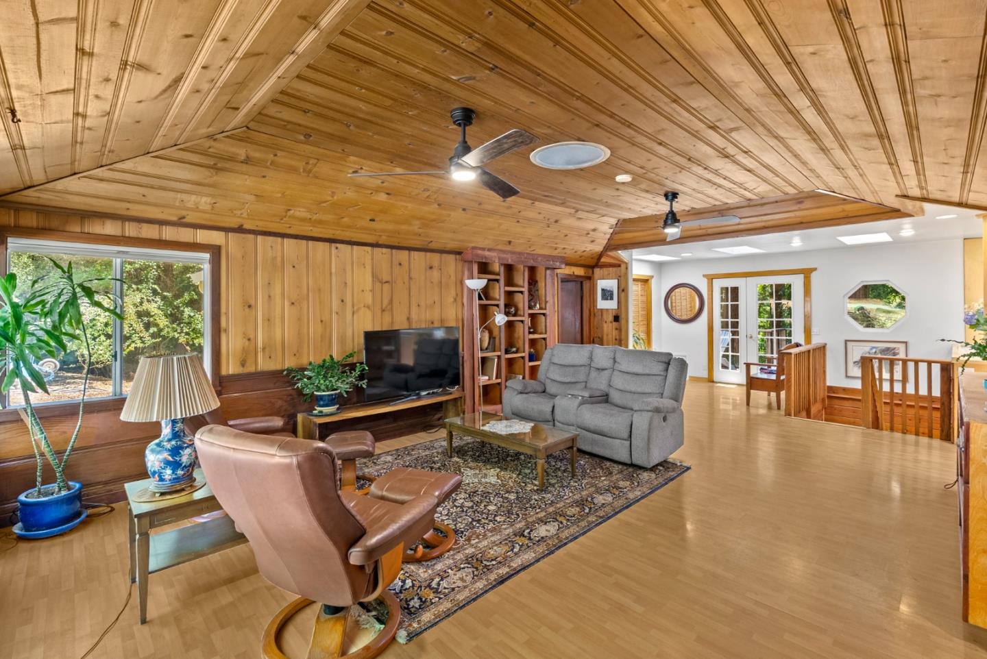260 Overlook Drive