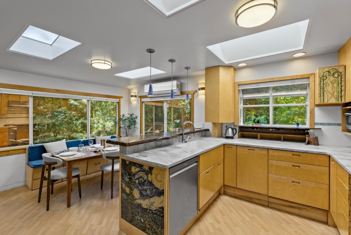 260 Overlook Drive