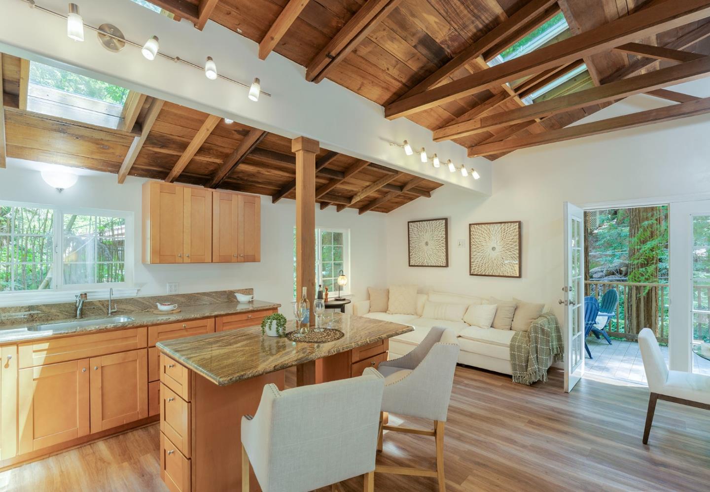 1022 Brookside Drive