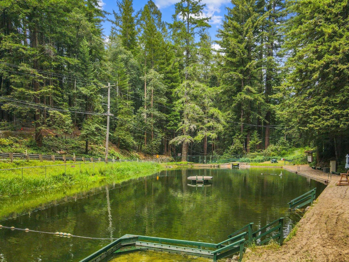 1495 Mclellan Road