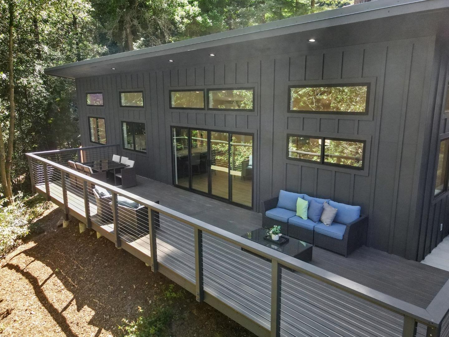 1495 Mclellan Road