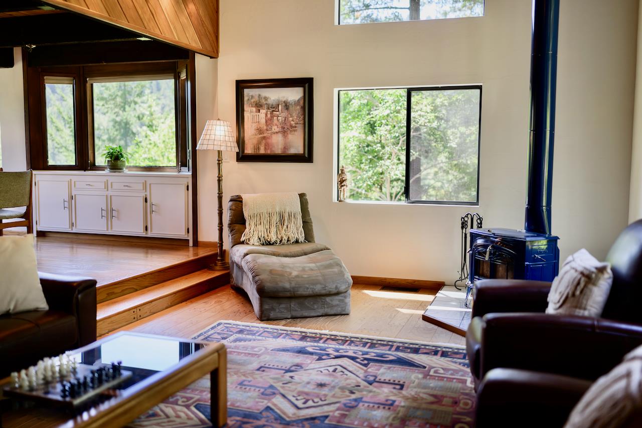 865 Valley View Road