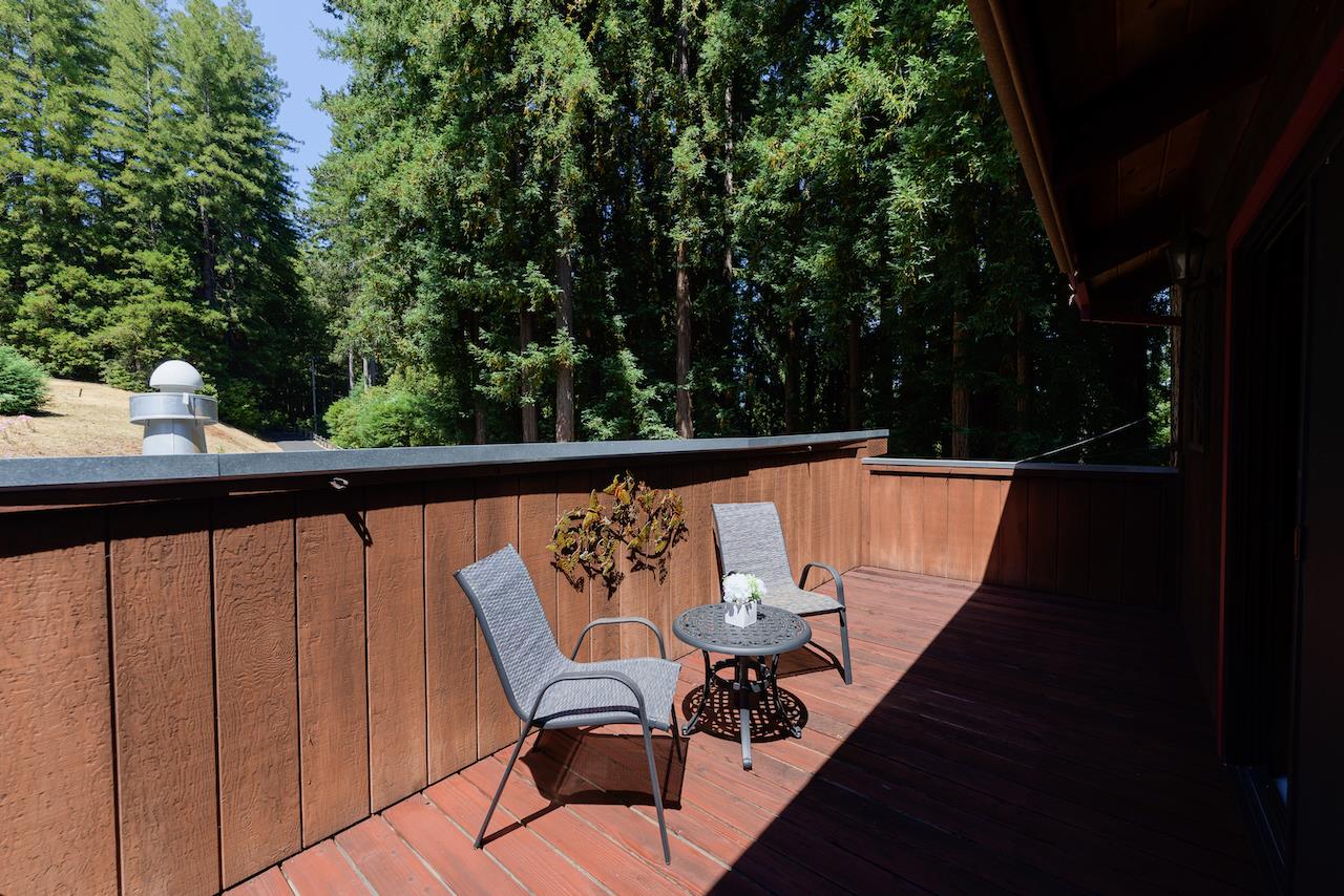 865 Valley View Road