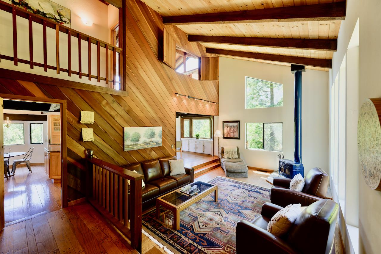 865 Valley View Road