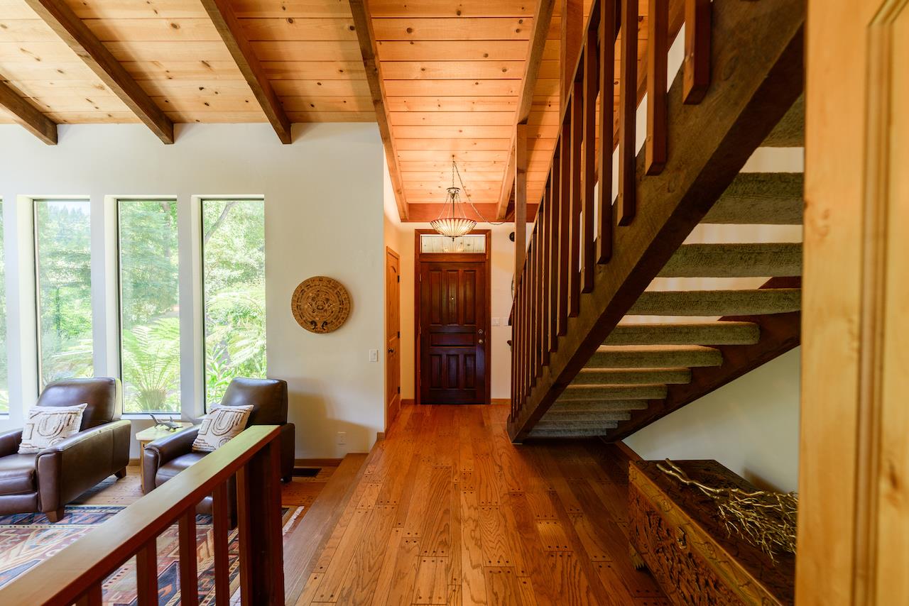 865 Valley View Road