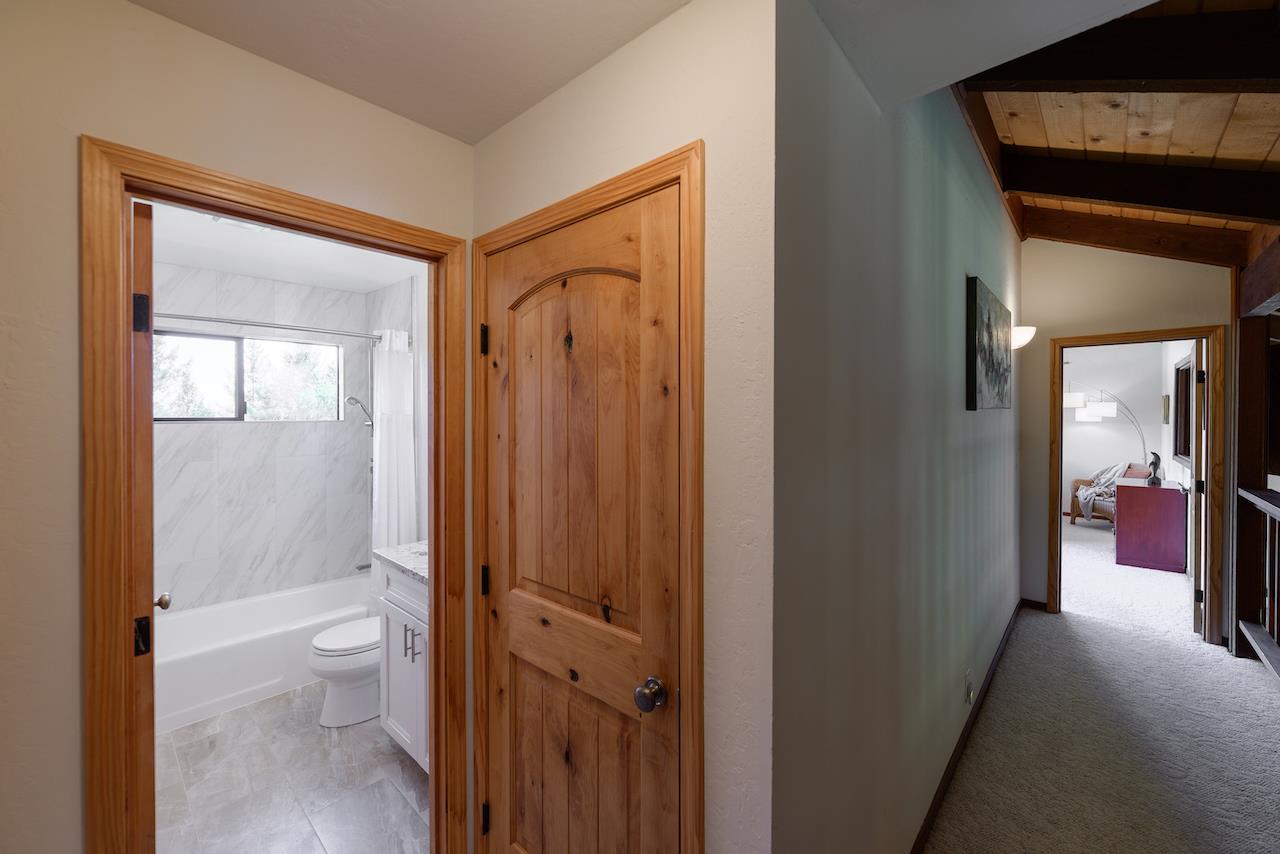 865 Valley View Road