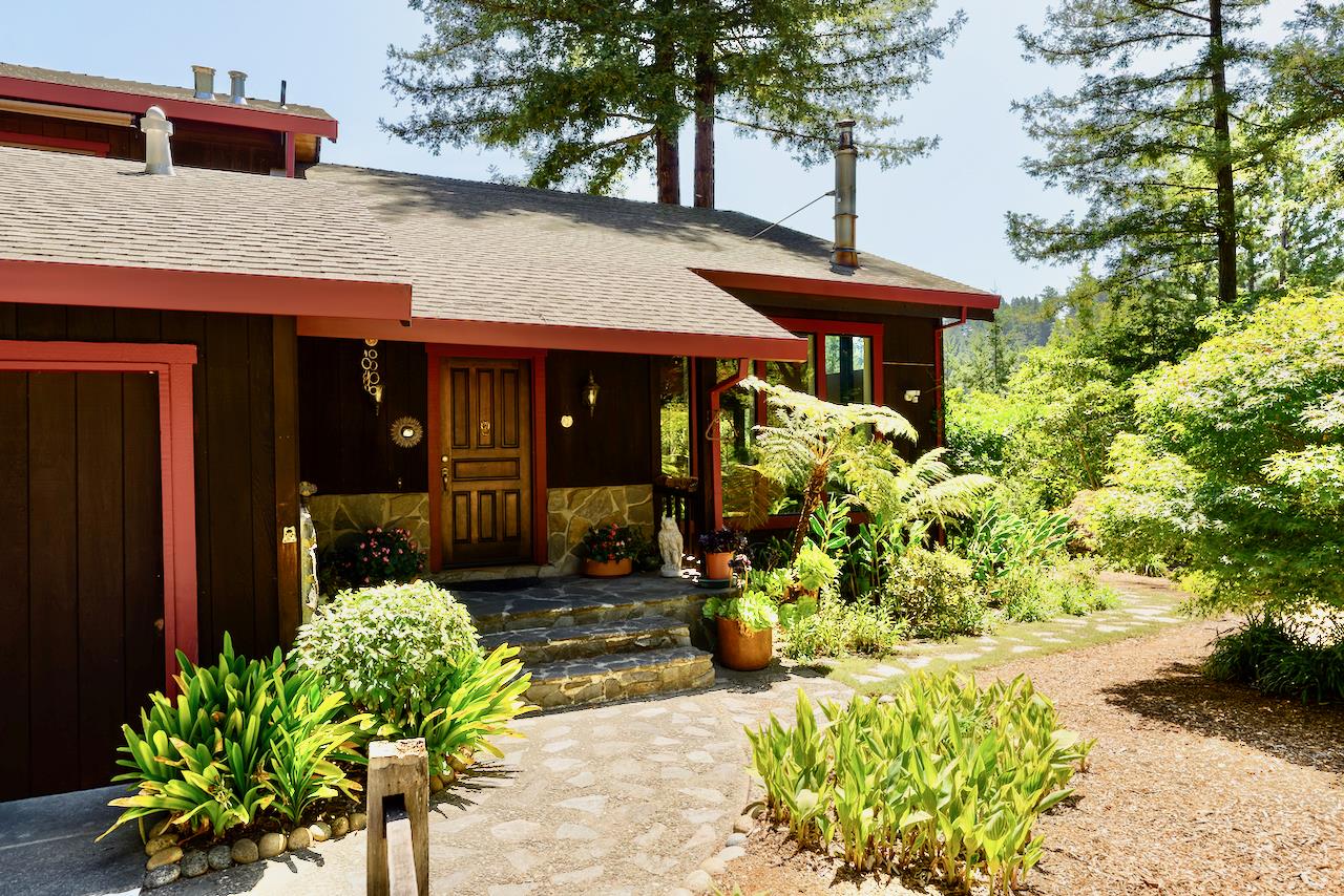 865 Valley View Road