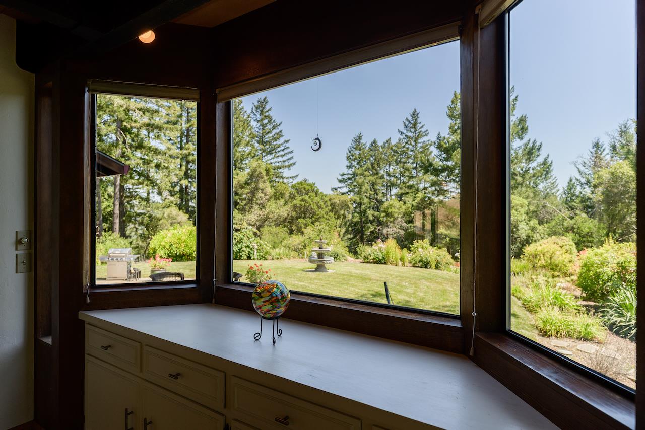 865 Valley View Road