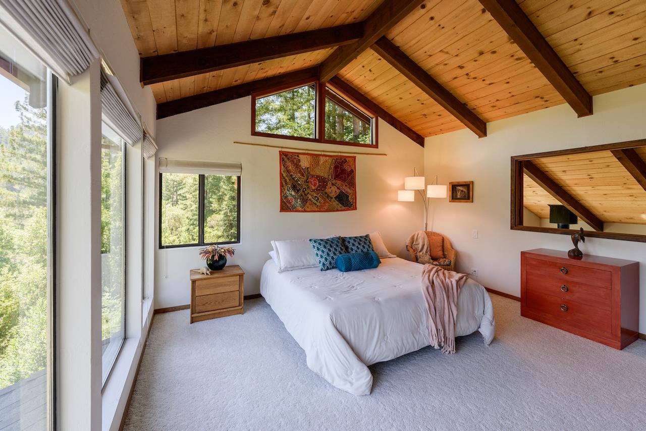 865 Valley View Road