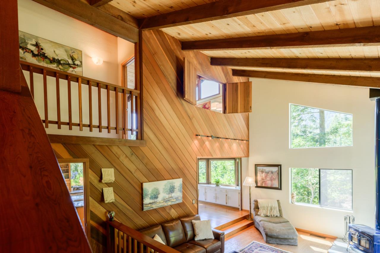 865 Valley View Road