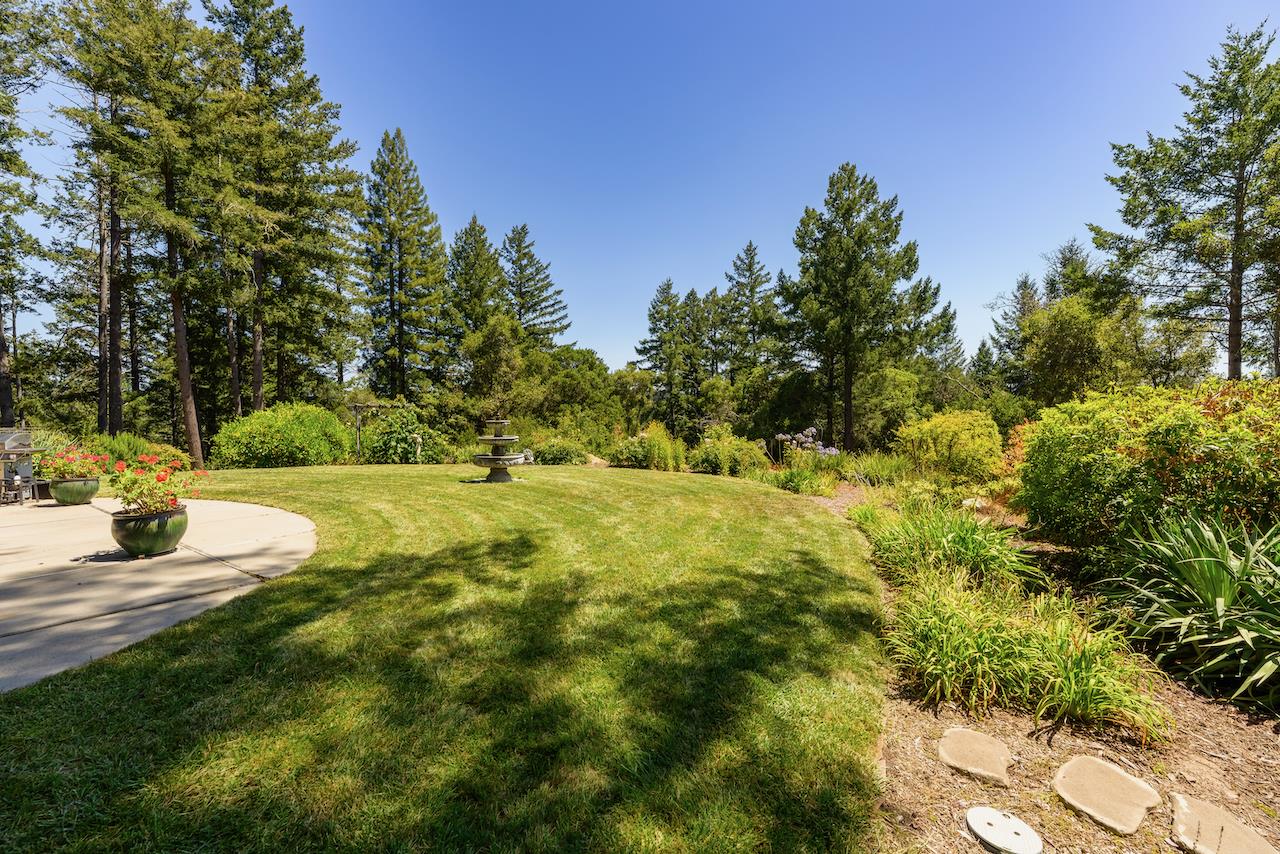 865 Valley View Road