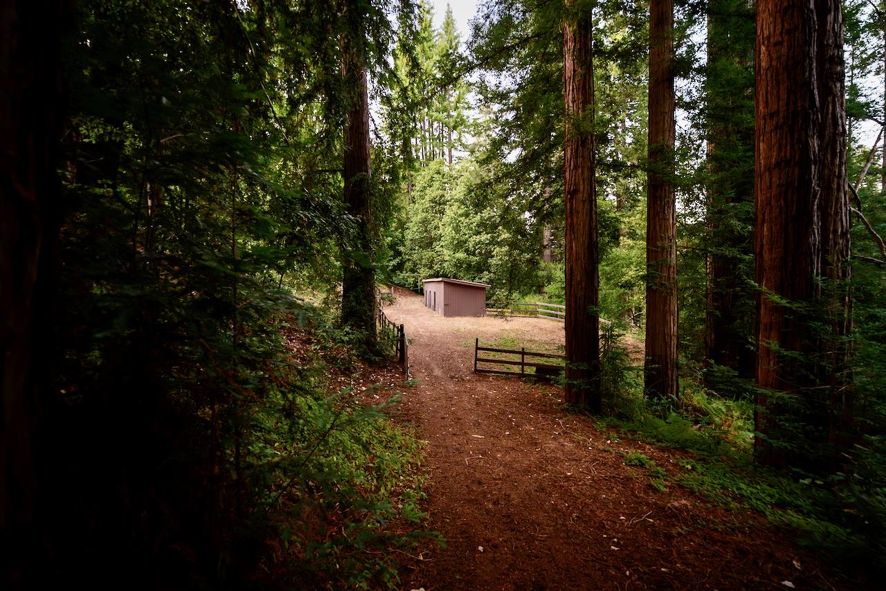 865 Valley View Road