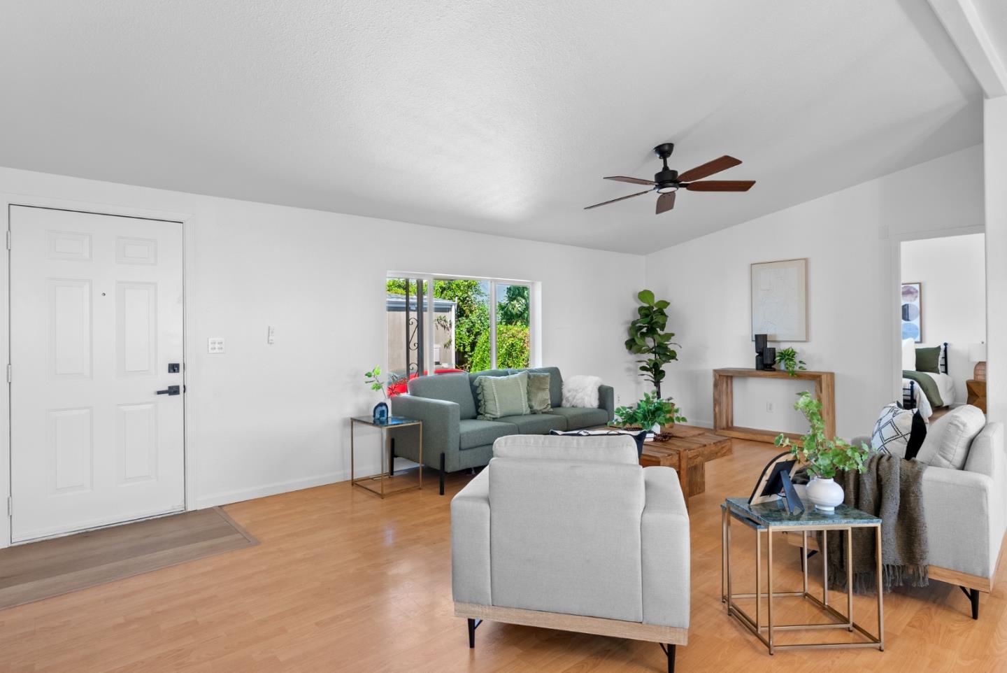 2759 Whispering Hills Drive Unit: 2759