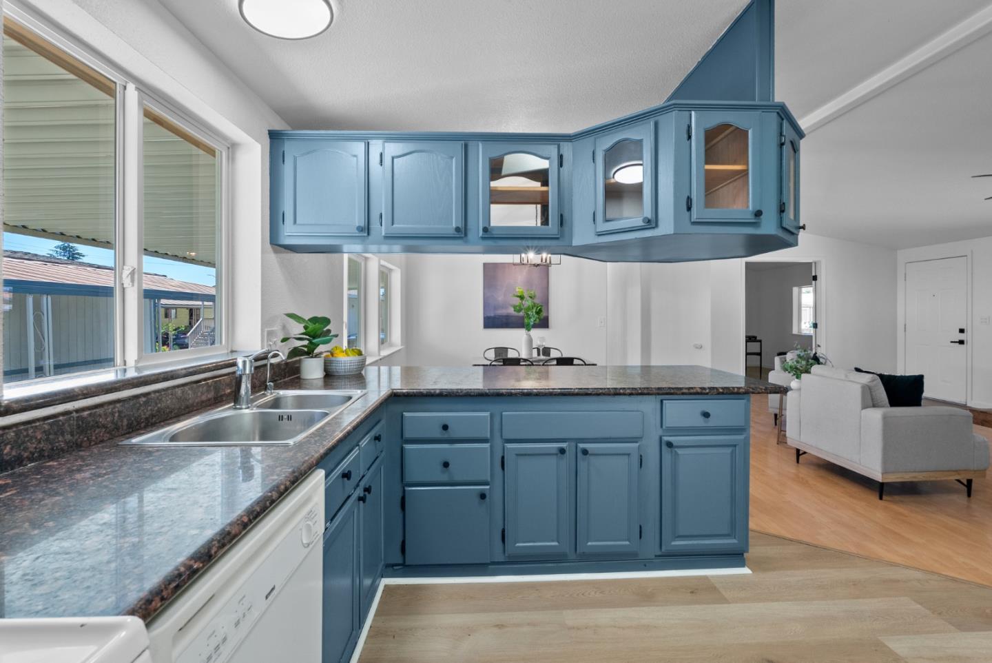 2759 Whispering Hills Drive Unit: 2759