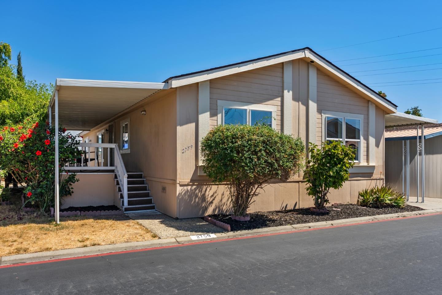 2759 Whispering Hills Drive Unit: 2759
