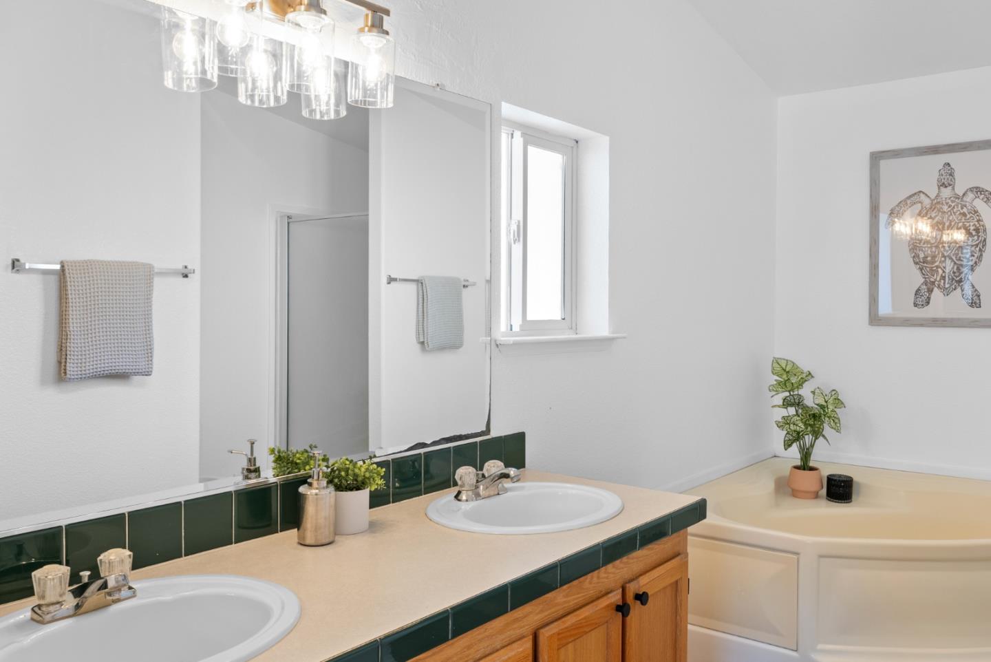 2759 Whispering Hills Drive Unit: 2759