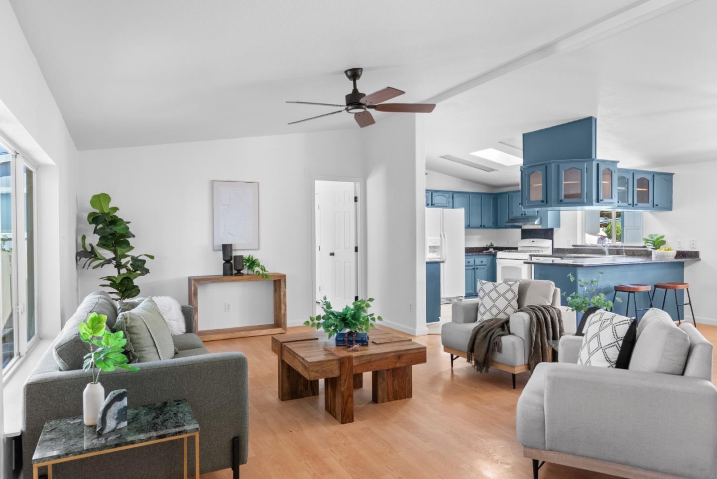 2759 Whispering Hills Drive Unit: 2759