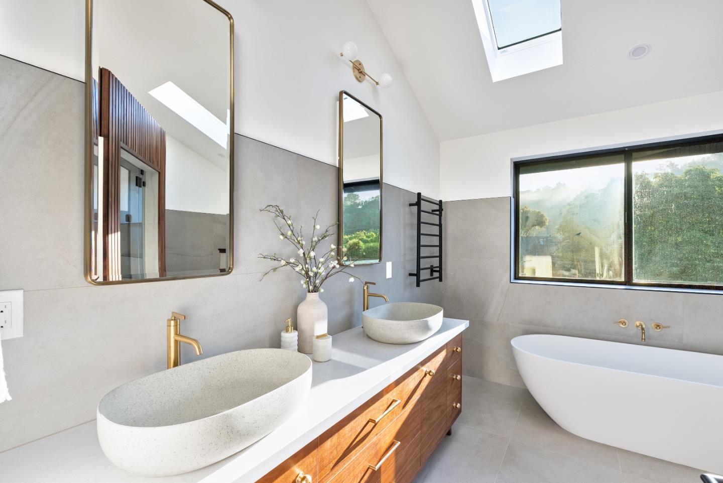 3240 North Main Street