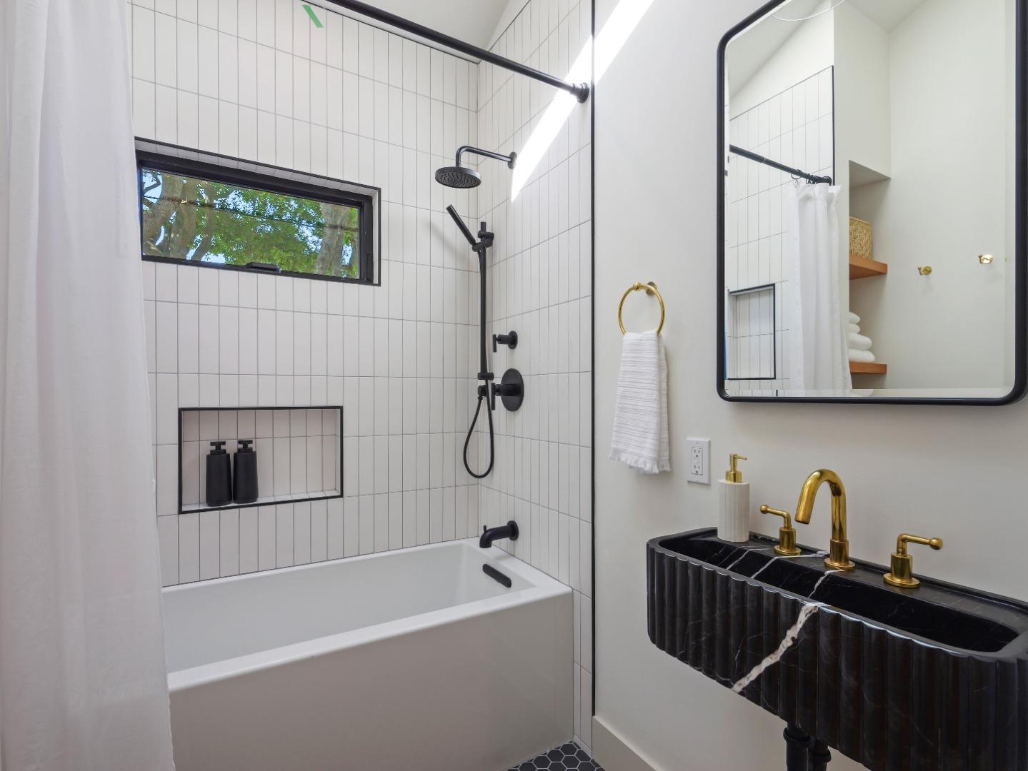 3240 North Main Street