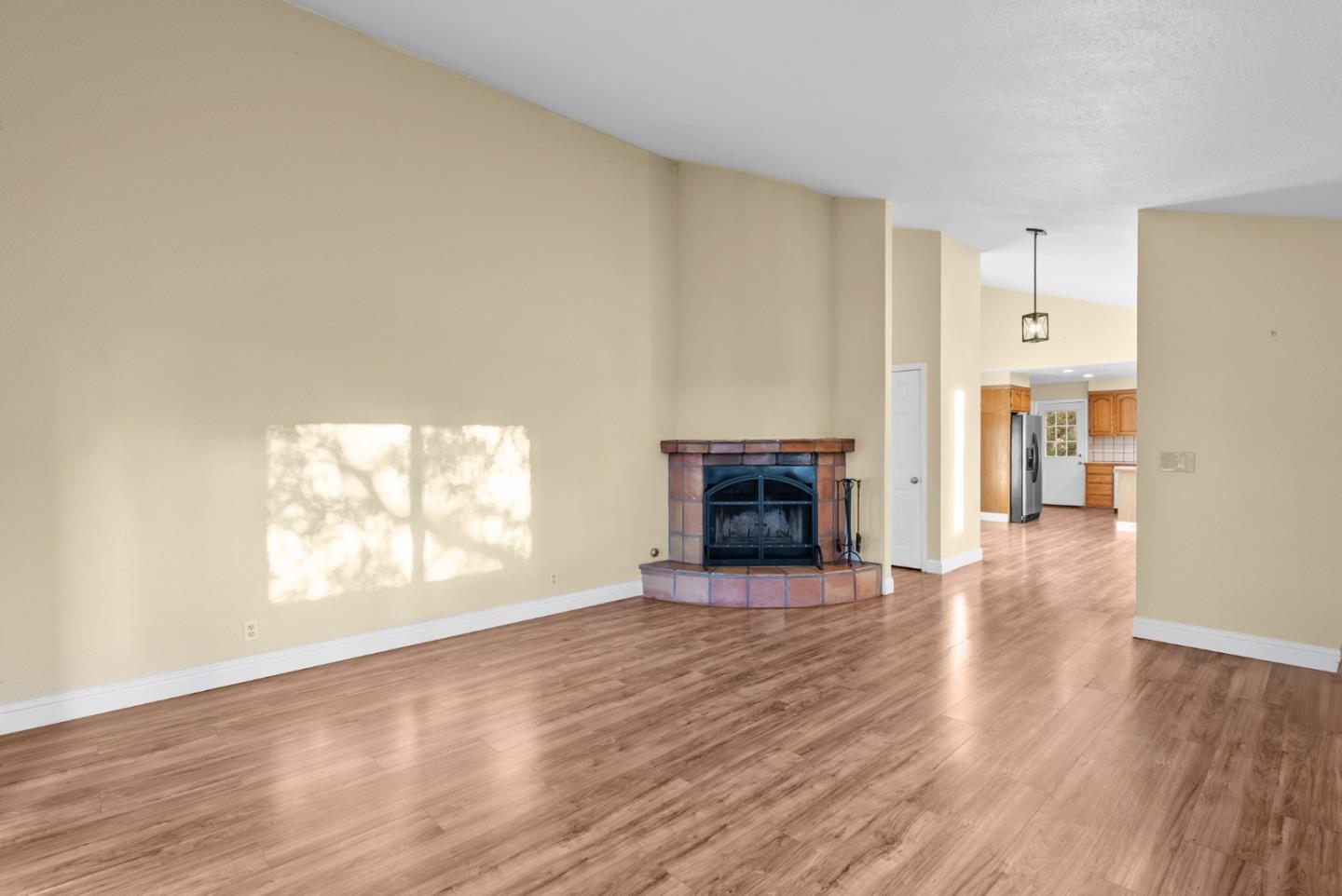 812 Loma Prieta Drive