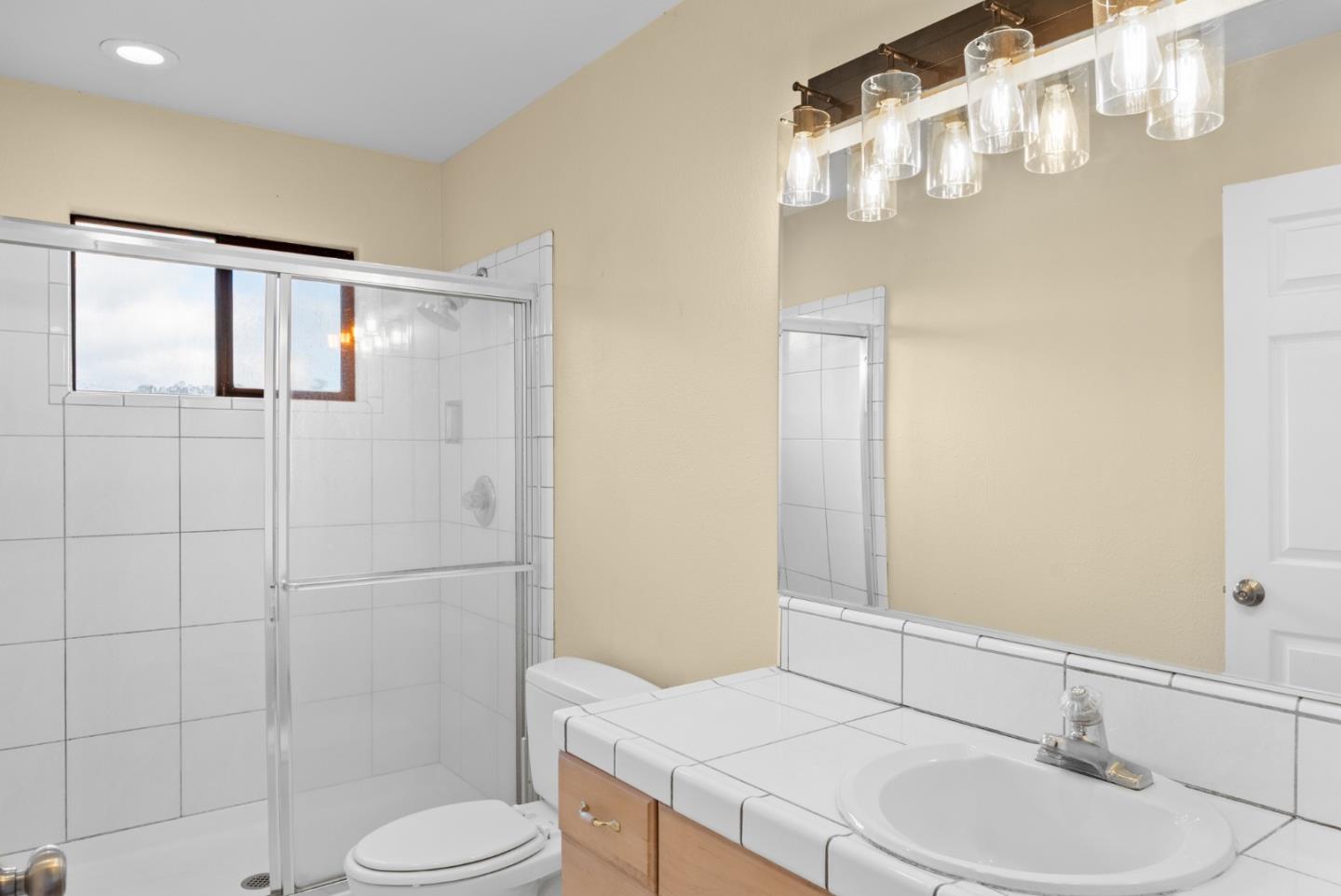 812 Loma Prieta Drive