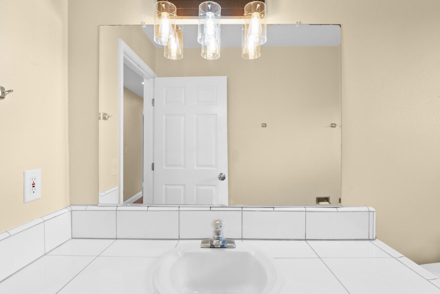 812 Loma Prieta Drive