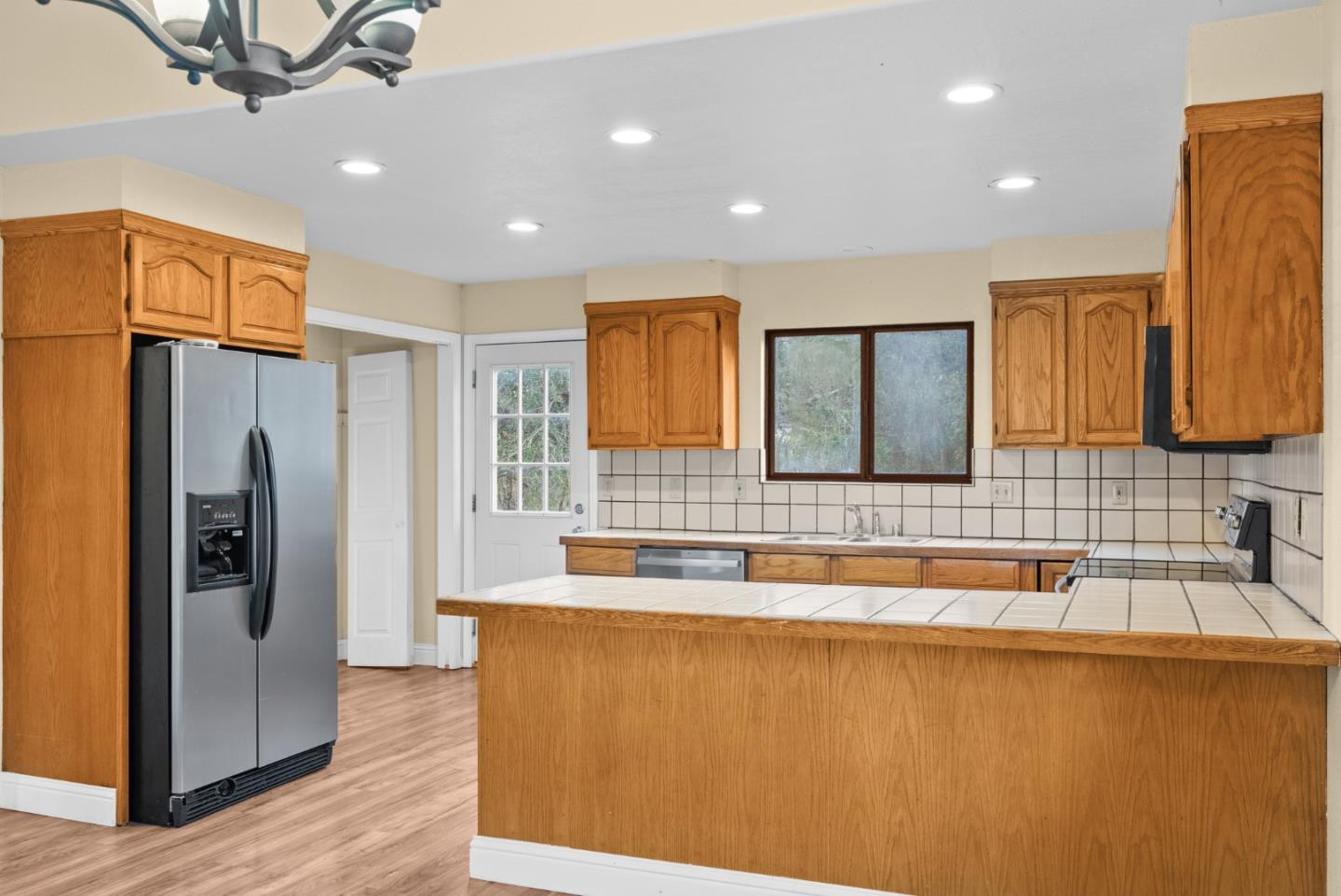 812 Loma Prieta Drive