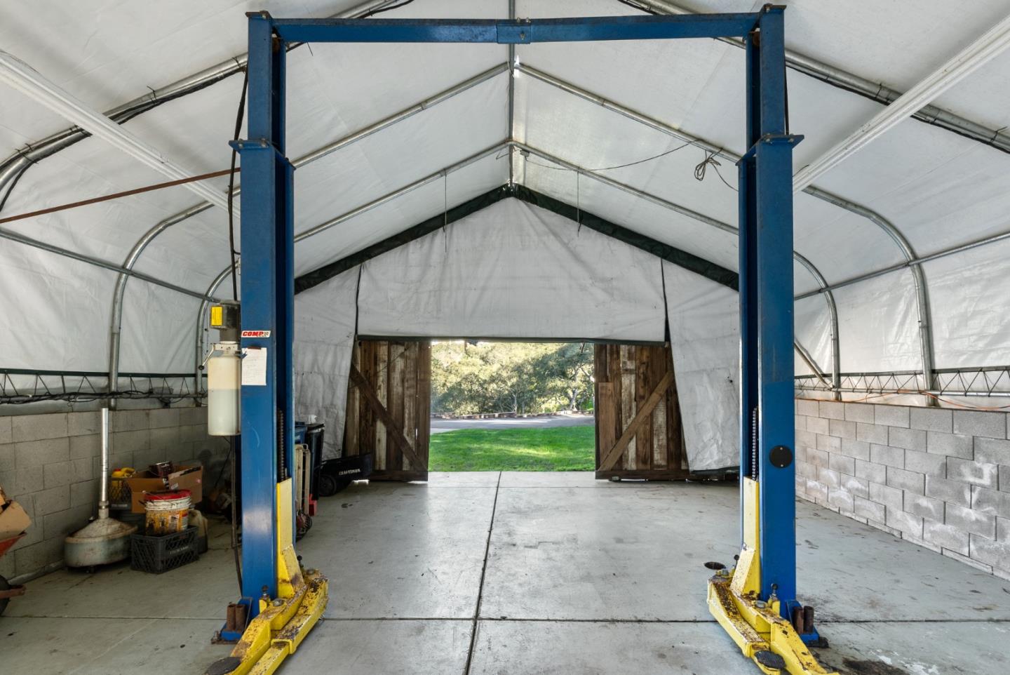 280 Hidden Valley Road