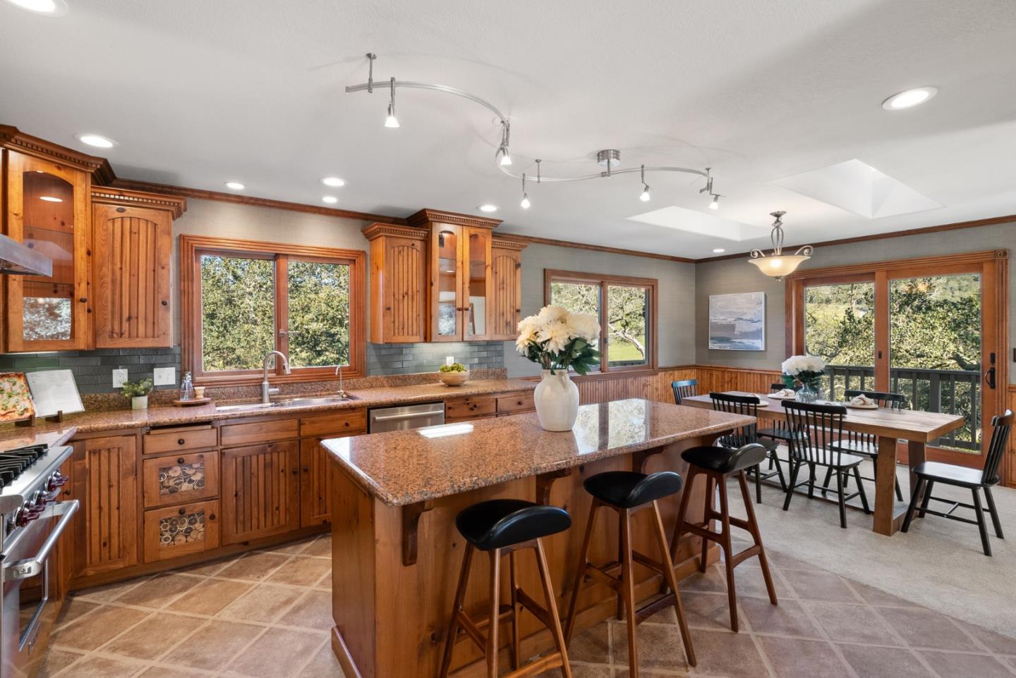 280 Hidden Valley Road