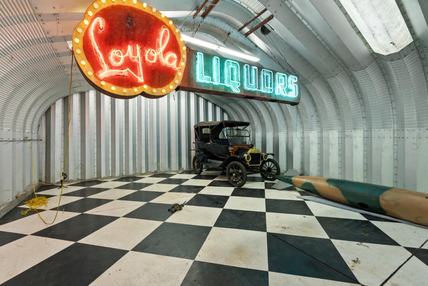 280 Hidden Valley Road